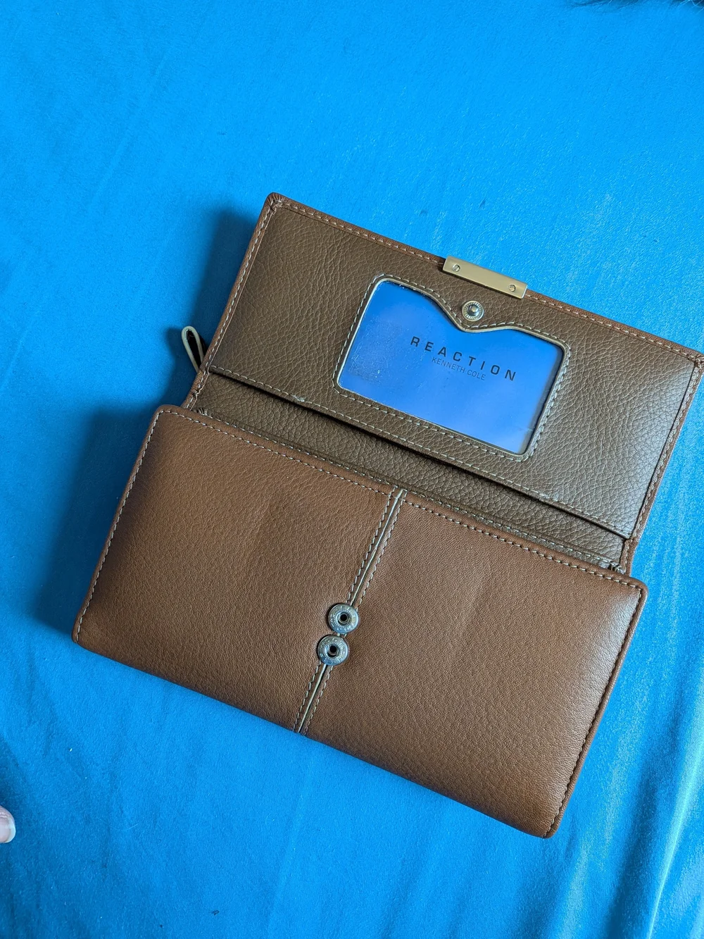 Kenneth Cole Reaction Brown Trifold Leather Wallet